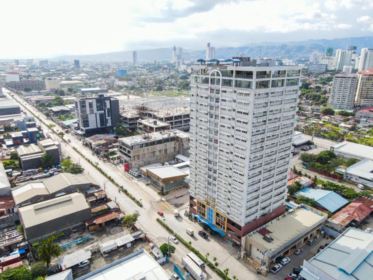 San Marino Residences *